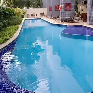 https://hosts-br-flat-no-beach-class-em-boa-viagem.hotels-in-recife.com